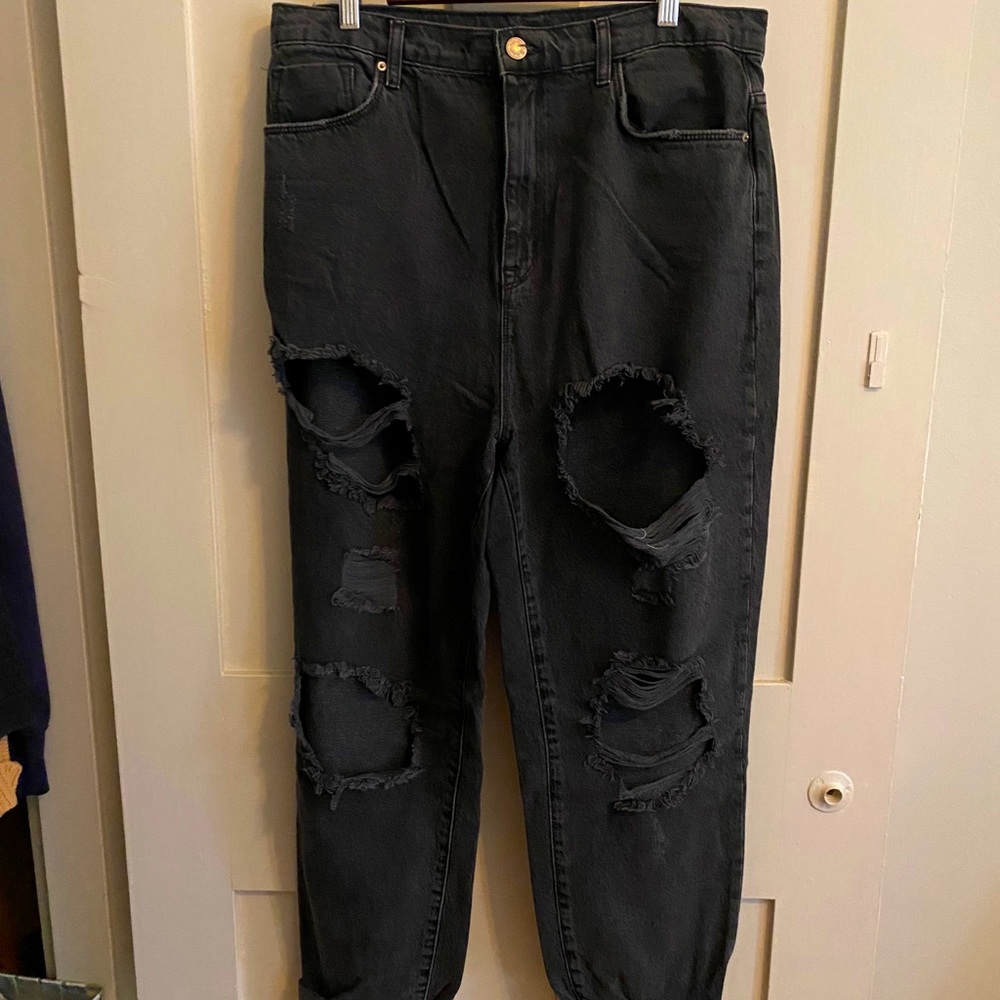 Mom High Rise Jeans